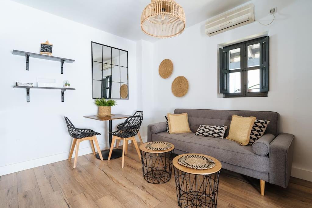 New Apartment In Traditional Building Of The XVI Century Siviglia Esterno foto